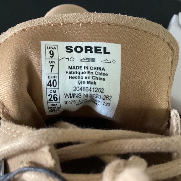 SOREL Women's Evie II Lace-Up Hidden Wedge Boots, size 9 - Picture 9 of 9